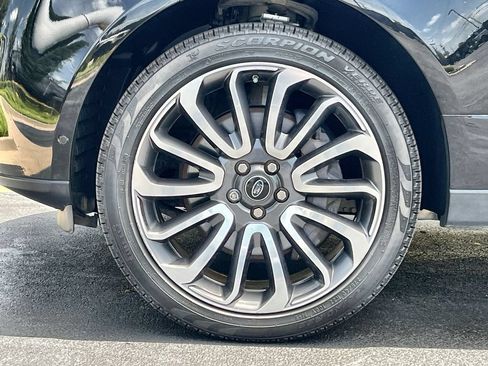 Used 2016 Land Rover Range Rover Supercharged AWD/4WD image 10