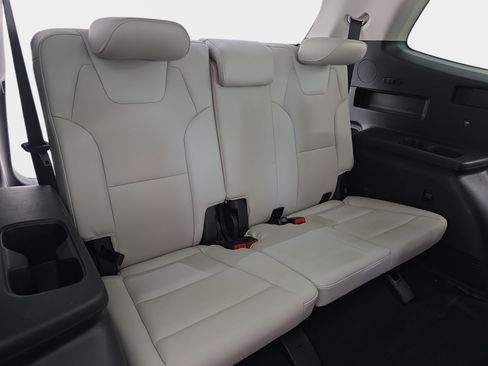 Used 2022 Kia Telluride EX w/ EX Premium Package AWD/4WD image 12