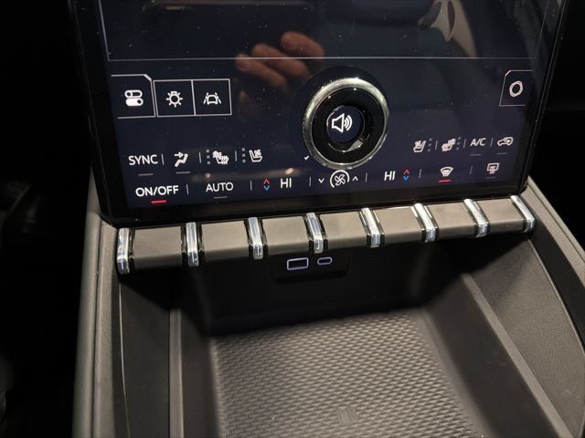 New 2026 GMC Terrain AT4 w/ Convenience Package III AWD/4WD image 42