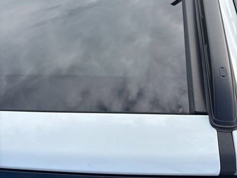 Used 2023 Jeep Renegade Altitude w/ Sun/Sound Group image 7