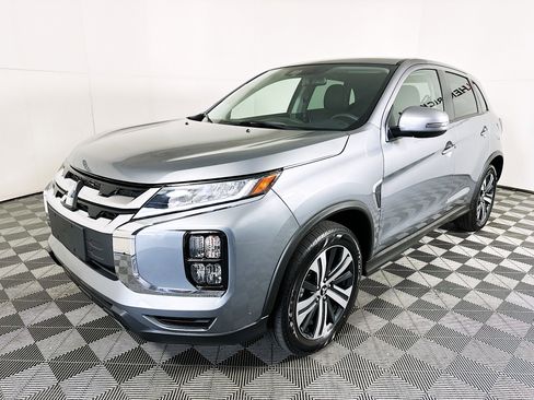 Used 2025 Mitsubishi Outlander Sport SE image 7