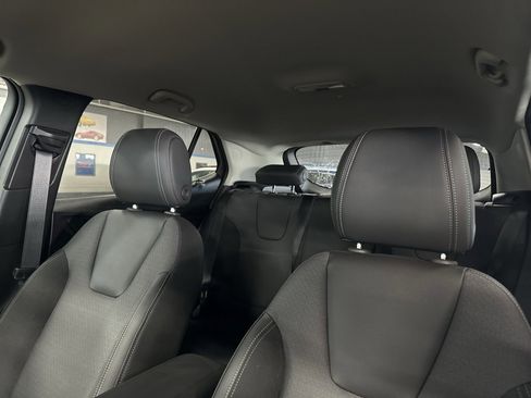 Used 2025 Buick Encore GX Preferred image 7