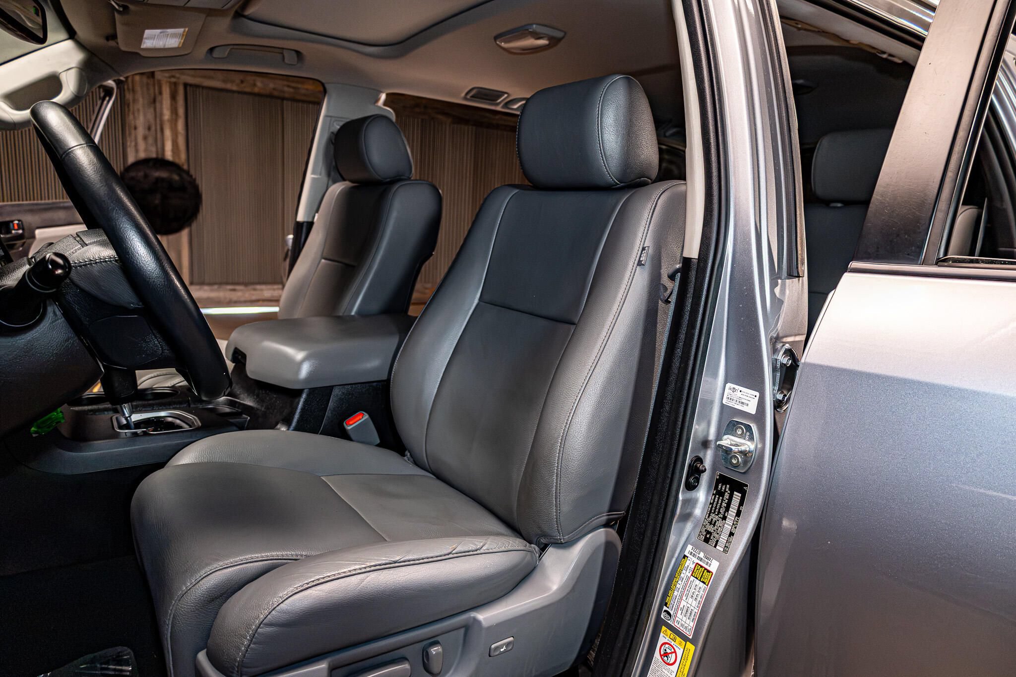 Used 2019 Toyota Sequoia SR5 w/ Premium Package RWD image 20