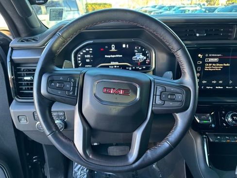Used 2024 GMC Sierra 1500 AT4X image 18
