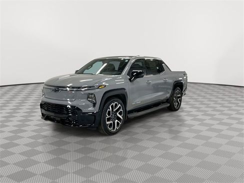 New 2025 Chevrolet Silverado EV RST image 5
