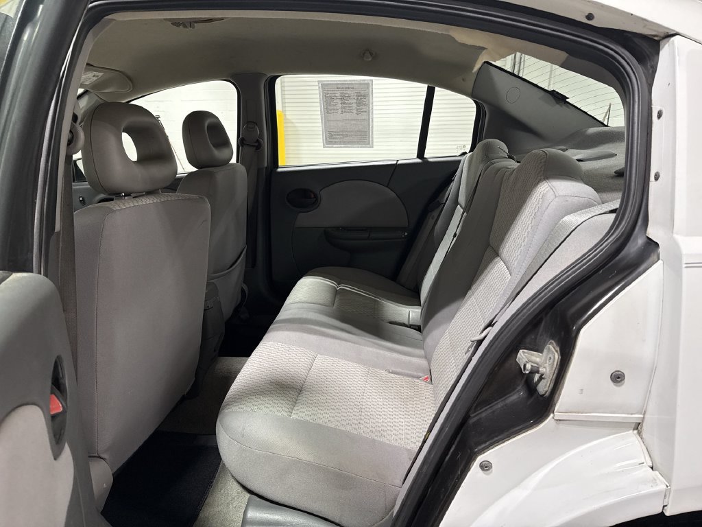 Used 2006 Saturn ION Level 2 w/ Preferred Pkg FWD image 21