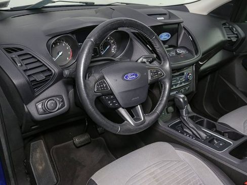 Used 2017 Ford Escape SE w/ Equipment Group 201A image 20