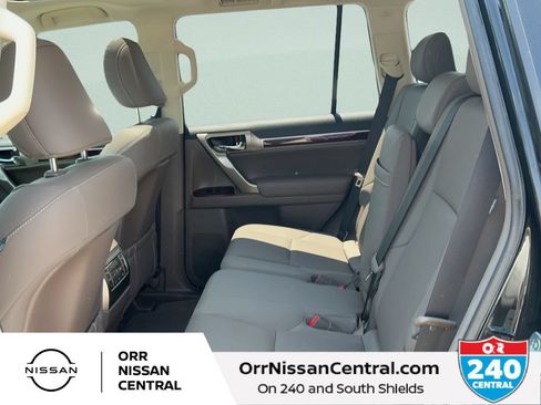 Used 2019 Lexus GX 460 Premium AWD/4WD image 13