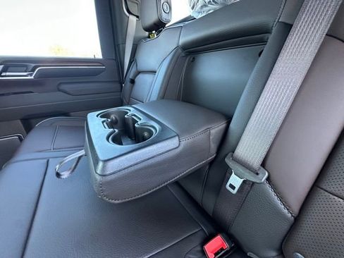 New 2026 GMC Sierra 2500 Denali w/ Denali Reserve Package AWD/4WD image 28
