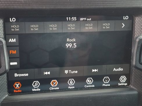Used 2021 Jeep Gladiator Sport AWD/4WD image 15