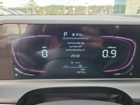 Used 2025 Kia Seltos S image 12