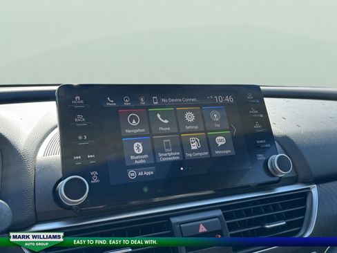 Used 2020 Honda Accord Touring image 18