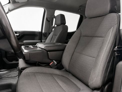 Used 2019 Chevrolet Silverado 1500 LT w/ All-Star Edition AWD/4WD image 9