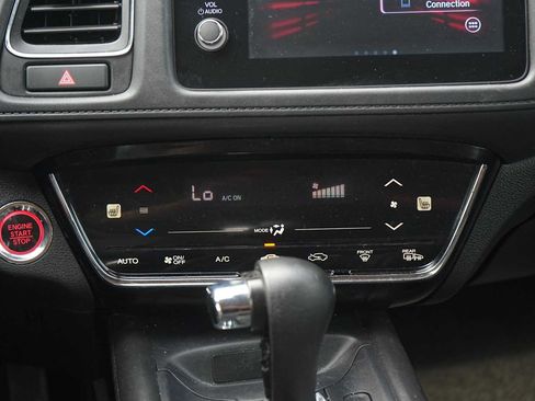 Used 2021 Honda HR-V EX image 21