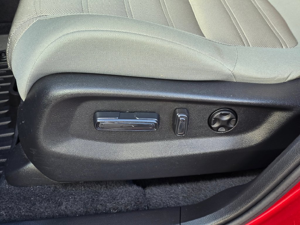 Used 2021 Honda CR-V EX image 14