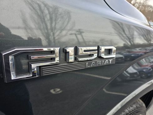 Used 2018 Ford F150 Lariat w/ Equipment Group 502A Luxury image 7