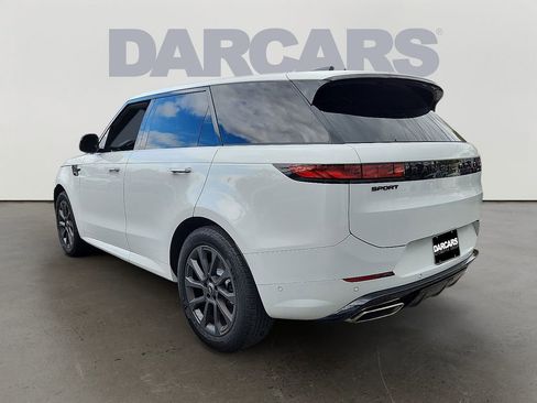 Used 2024 Land Rover Range Rover Sport Dynamic SE image 4