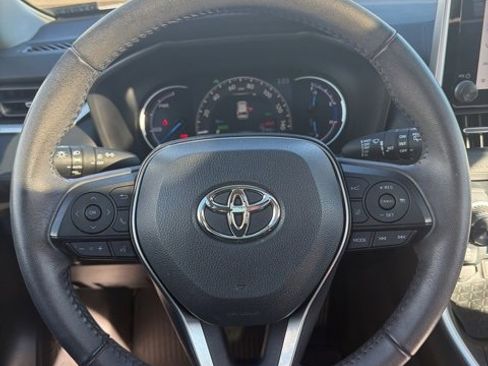 Certified 2024 Toyota RAV4 XLE Premium image 7