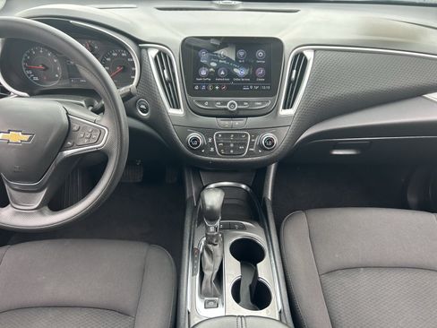 Certified 2024 Chevrolet Malibu LT FWD image 13