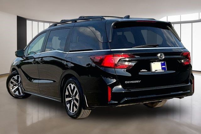 Certified 2026 Honda Odyssey EX-L image 4