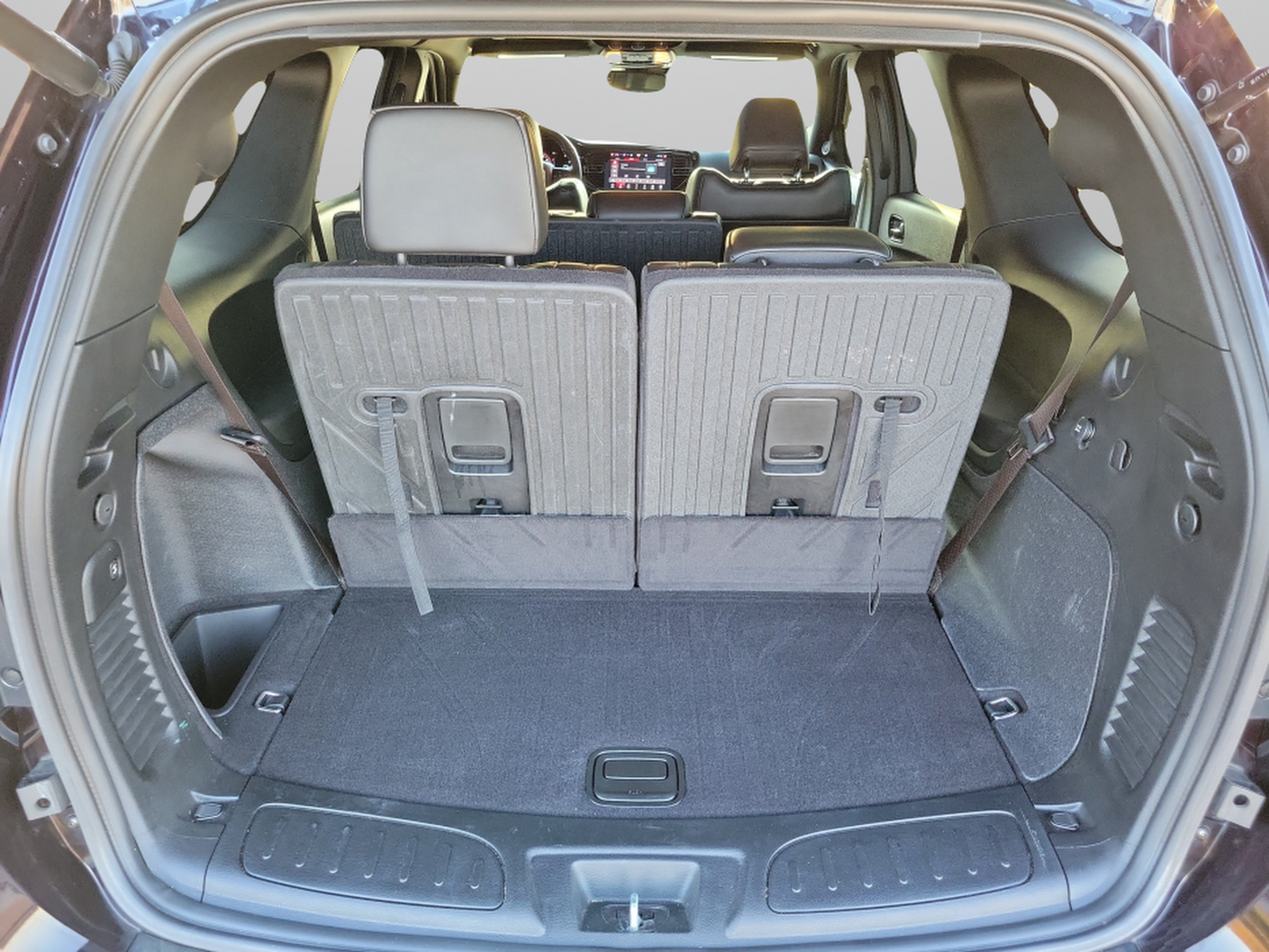 Used 2024 Dodge Durango R/T w/ Tow 'N Go Package AWD/4WD image 7