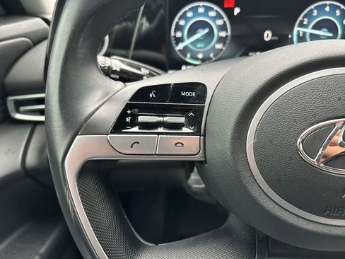 Used 2021 Hyundai Elantra SEL w/ Convenience Package image 7