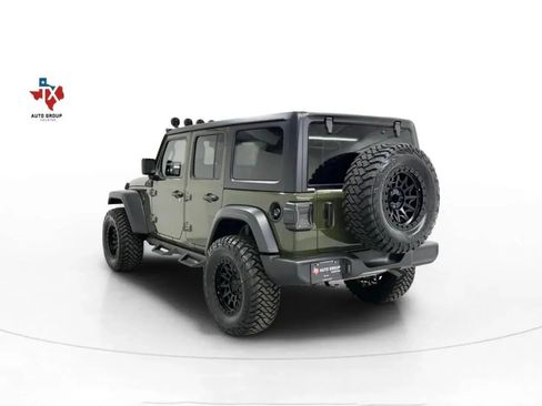 Used 2024 Jeep Wrangler Unlimited Sport AWD/4WD image 4
