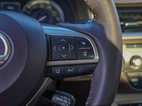 Used 2018 Lexus ES 350 image 14