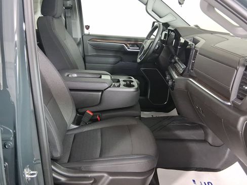 New 2026 Chevrolet Silverado 1500 LT w/ Convenience Package II image 17