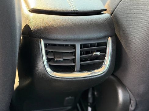 Used 2024 Chevrolet Malibu LT FWD image 8