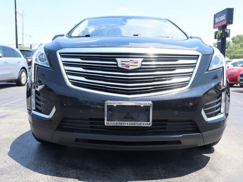 Used 2017 Cadillac XT5 Luxury w/ Driver Awareness Package FWD image 8