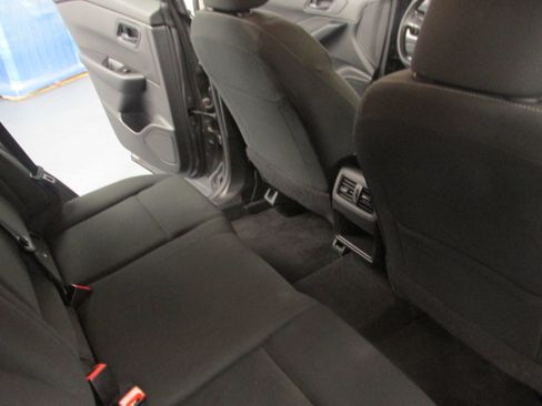 Used 2024 Nissan Rogue S FWD image 26