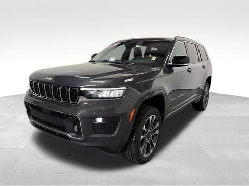 New 2025 Jeep Grand Cherokee L Overland w/ Luxury Tech Group IV image 2