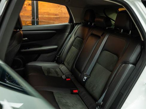 Used 2023 Nissan Ariya ENGAGE image 10