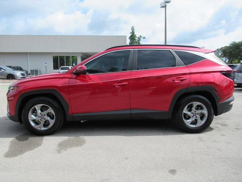 Used 2022 Hyundai Tucson SEL FWD image 4