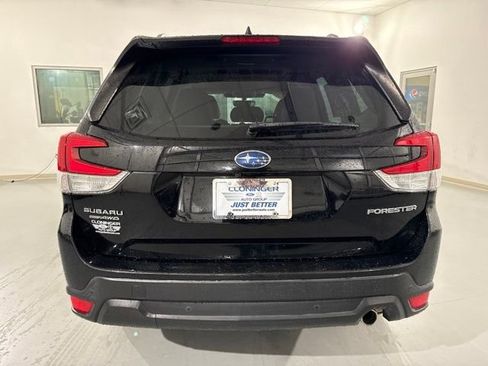 Used 2023 Subaru Forester Limited AWD/4WD image 7