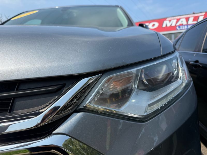 Used 2020 Chevrolet Traverse LS AWD/4WD image 8