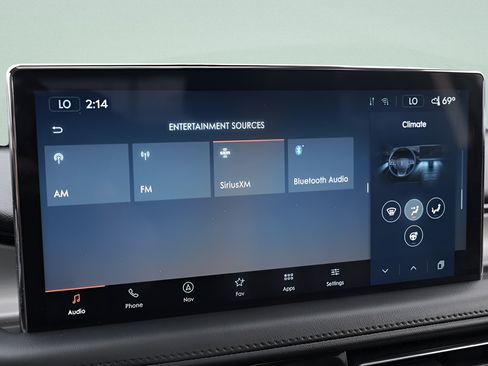 Used 2023 Lincoln Nautilus Reserve AWD/4WD image 40