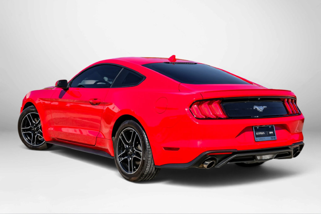 Used 2022 Ford Mustang Premium RWD image 8