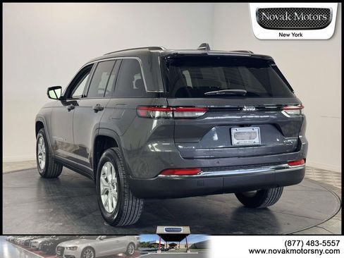 Used 2023 Jeep Grand Cherokee Limited AWD/4WD image 8