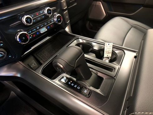 New 2025 Ford F150 Lariat w/ Equipment Group 502A High image 19