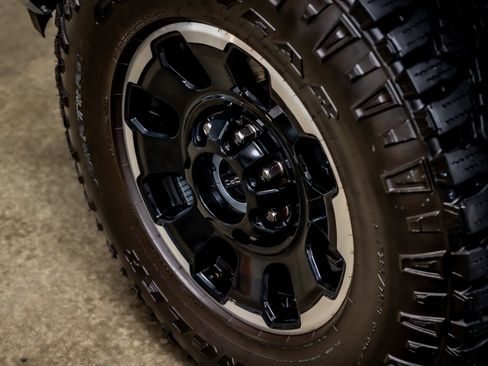 Used 2025 Ford F350 Lariat w/ Lariat Ultimate Package image 22