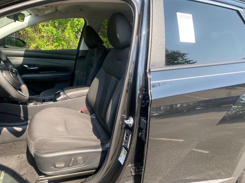 Used 2025 Hyundai Tucson SEL FWD image 15
