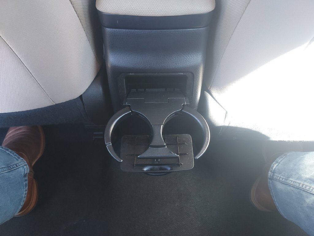 Used 2014 Toyota Corolla LE FWD image 12