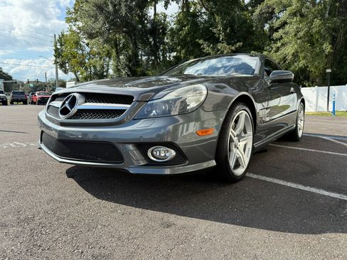 Used 2012 Mercedes-Benz SL 550 image 30