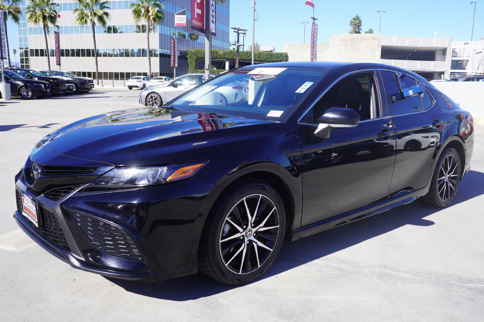 Certified 2024 Toyota Camry SE FWD image 4