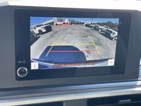 Used 2025 Toyota Tacoma SR5 image 20