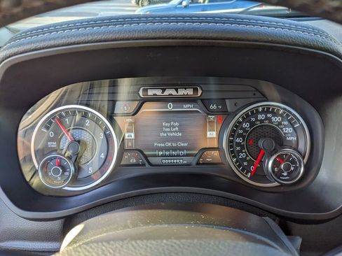 Used 2024 RAM 2500 Laramie image 31