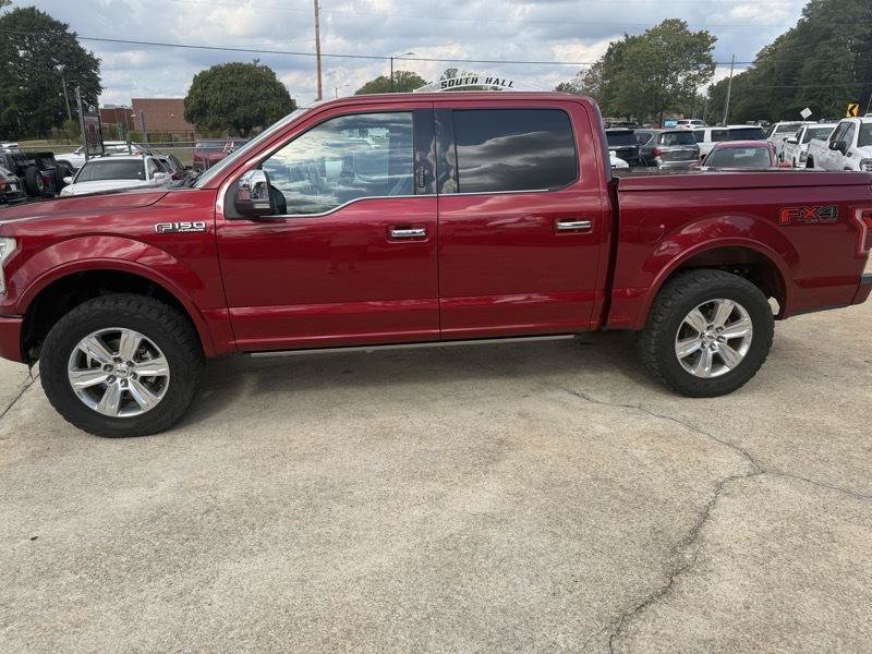 Used 2016 Ford F150 Platinum w/ Equipment Group 701A Luxury AWD/4WD image 2