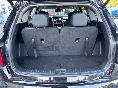Used 2023 Kia Sorento SX AWD/4WD image 5